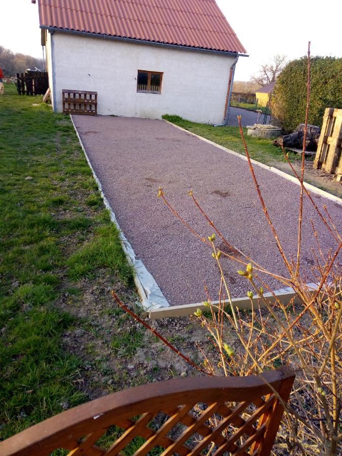 Les Vignes D'Ygrande Apartment Bagian luar foto